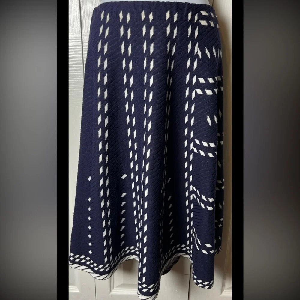 NIC + ZOE Sweater Skirt Falling Star Flare PullOn Navy Blue White